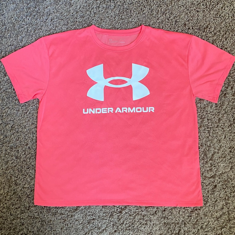Under Armour HEATGEAR pink shirt sleeve shirt L